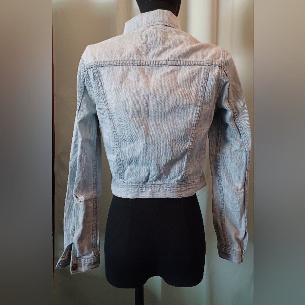 Forever 21 Light Blue Denim Jean Jacket - Picture 5 of 11